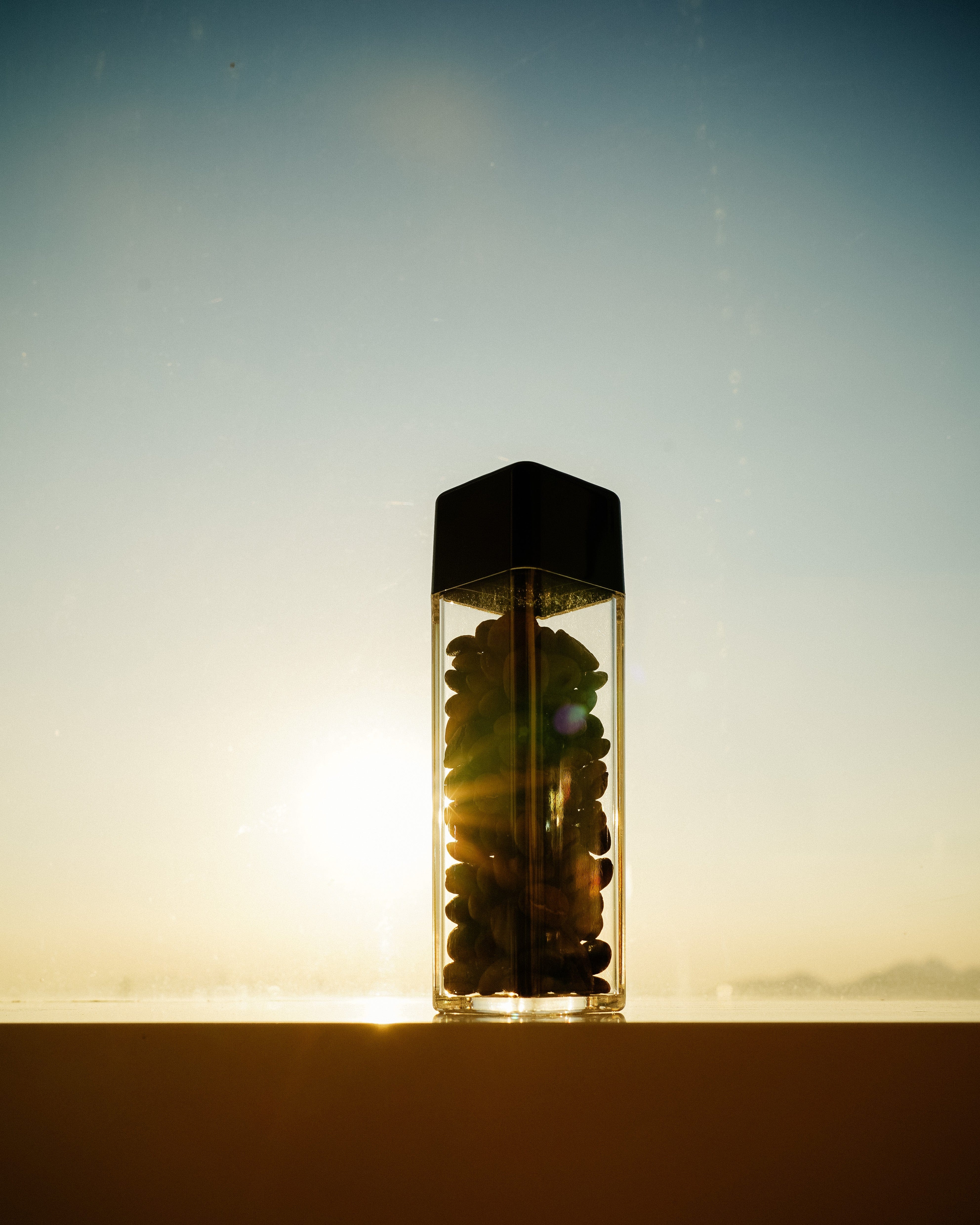 Normcore / BODEGA DE GRANOS DE CAFÉ SIN SOPORTE