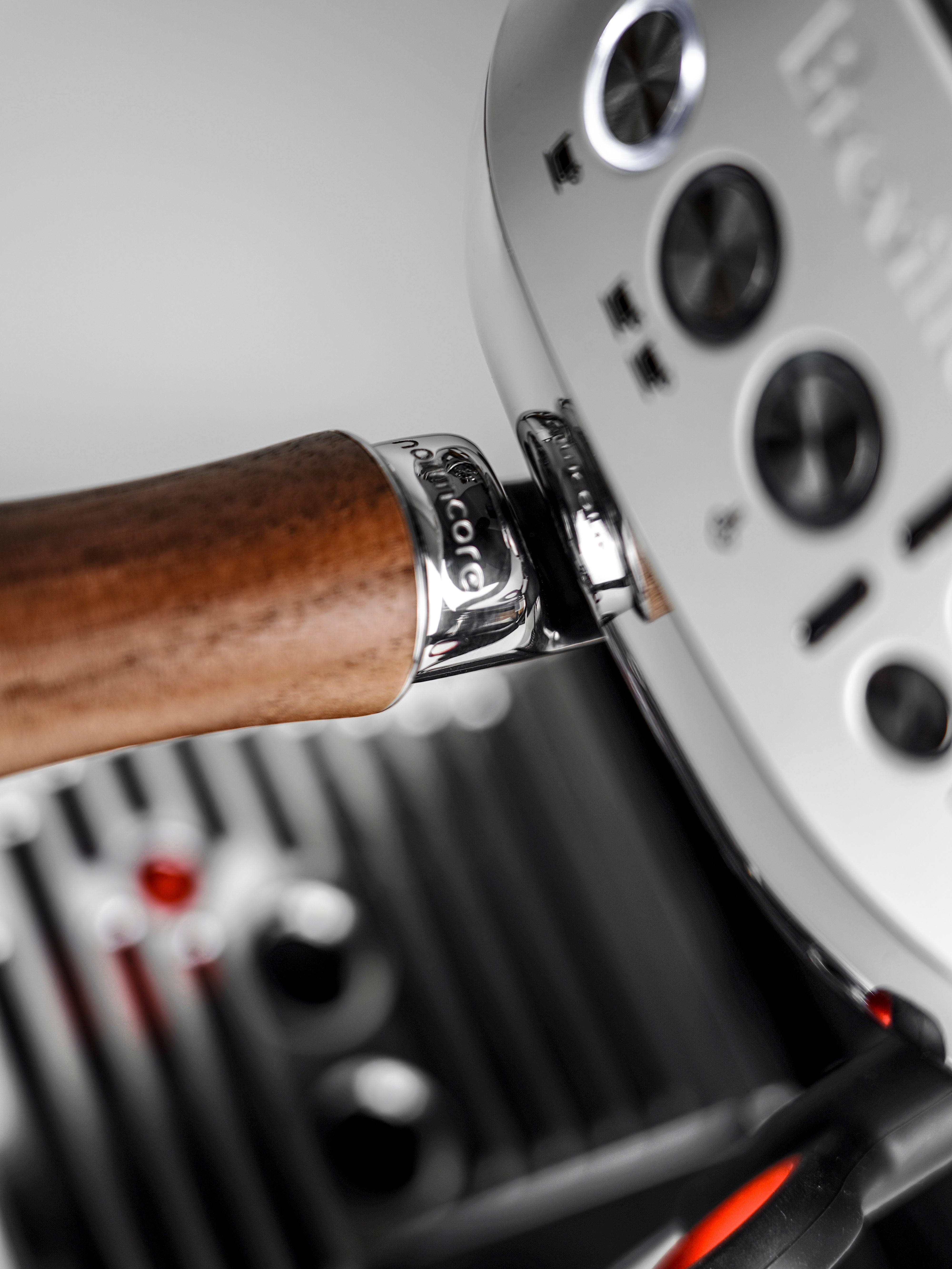Normcore Slim Bottomless Portafilter with Upgraded Walnut Wood Handle